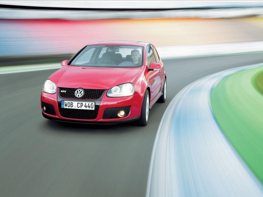  Volkswagen Golf GTi 2005 года  (фото 119 из 135)